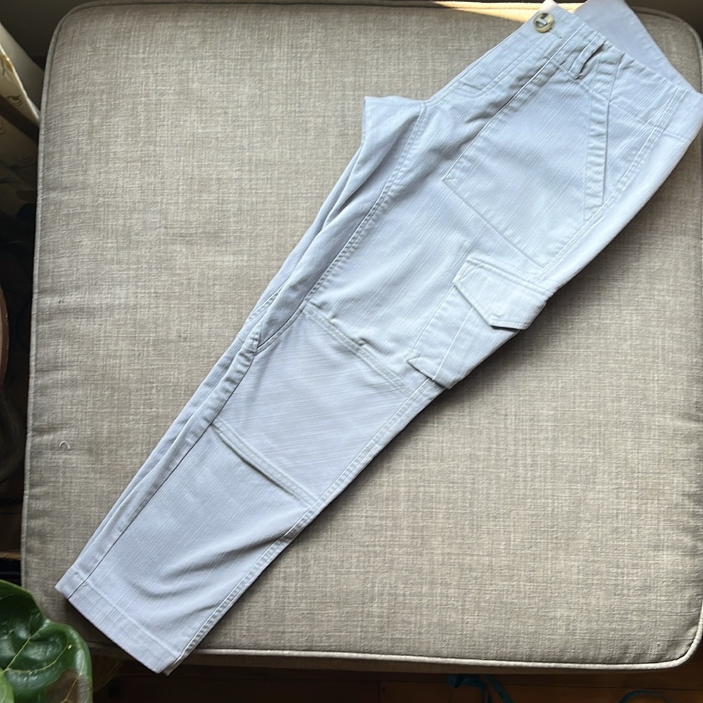 Mountain Hardwear Gray Cropped Pants Capri Pockets Size 4 - Picture 11 of 11